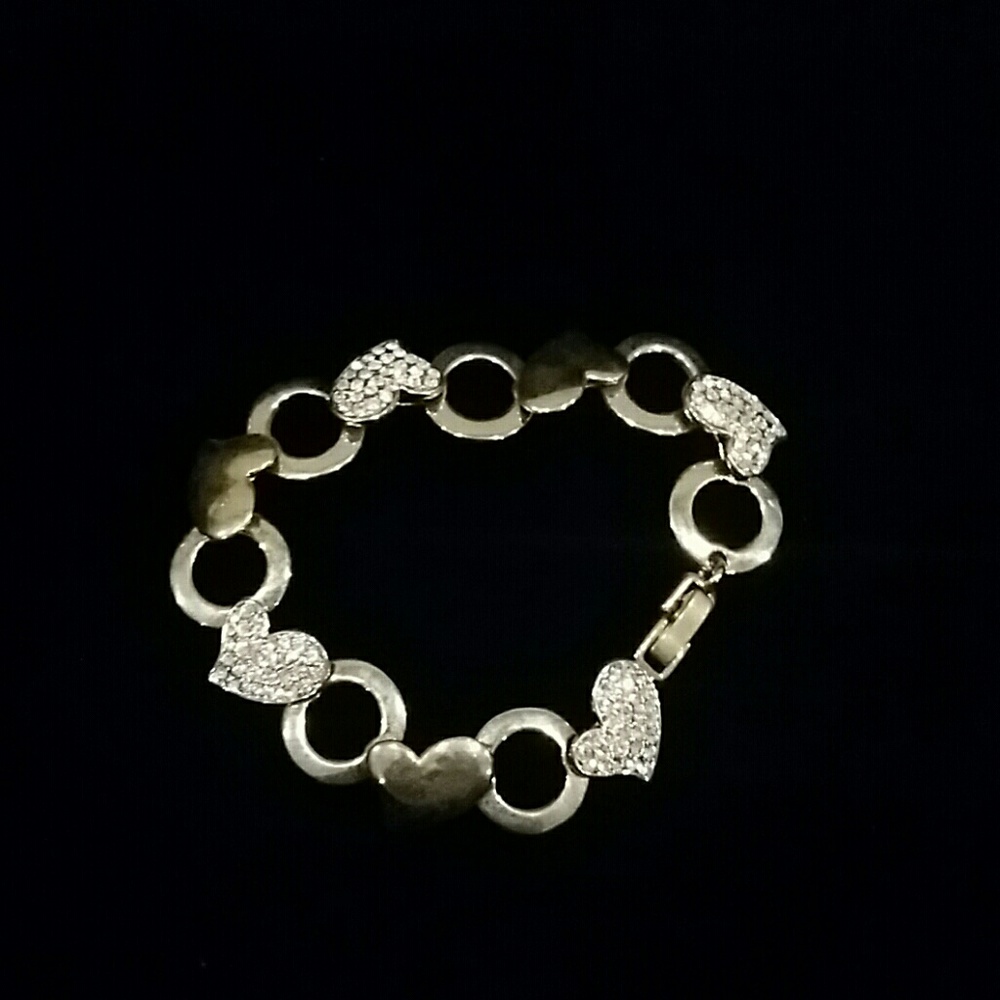 Gold tone rhinestone heart bracelet